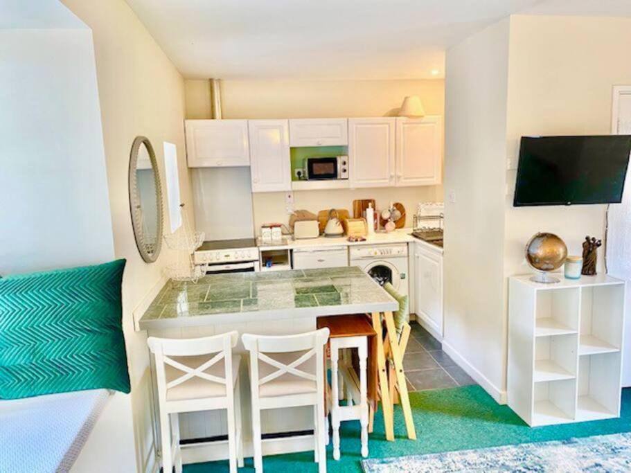 Cosy 2 Bed Cottage Next To Fota Wildlife Park Κορκ Εξωτερικό φωτογραφία